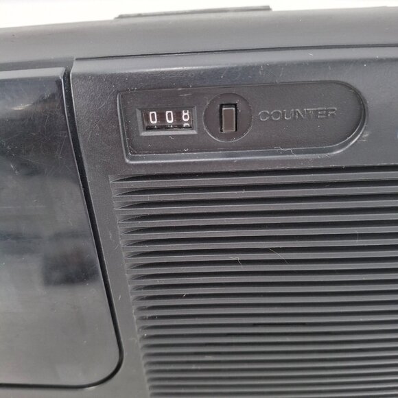 Sony Cassette-Corder with Built-In Condenser Microphone TCM-818 with Counter - Picture 14 of 14